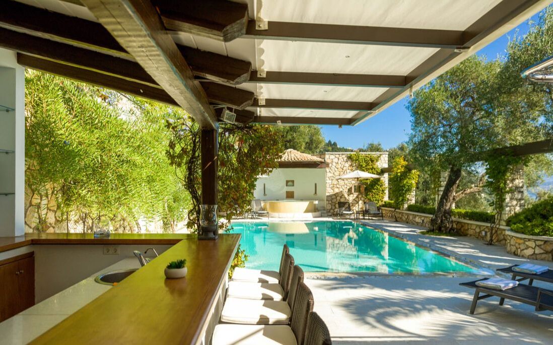 KROUZERI ESTATE - North East Coast Coast Corfu Villa for Rent