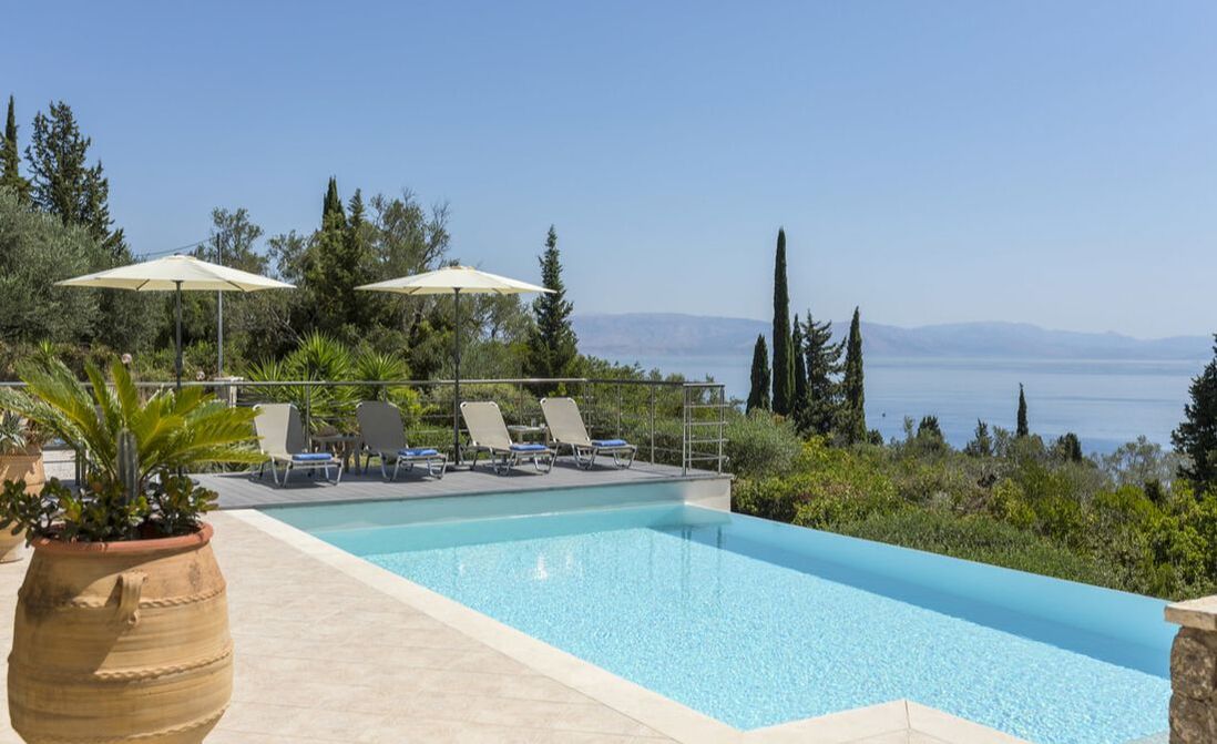 BLUE WATERS - Villa for Rent Central Island Areas, Corfu