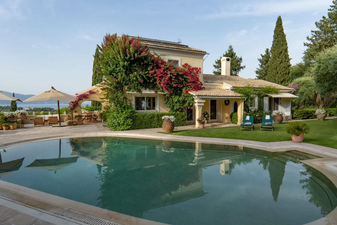 VILLA SALAMANDRA - Villa for Rent Central Island Areas, Corfu